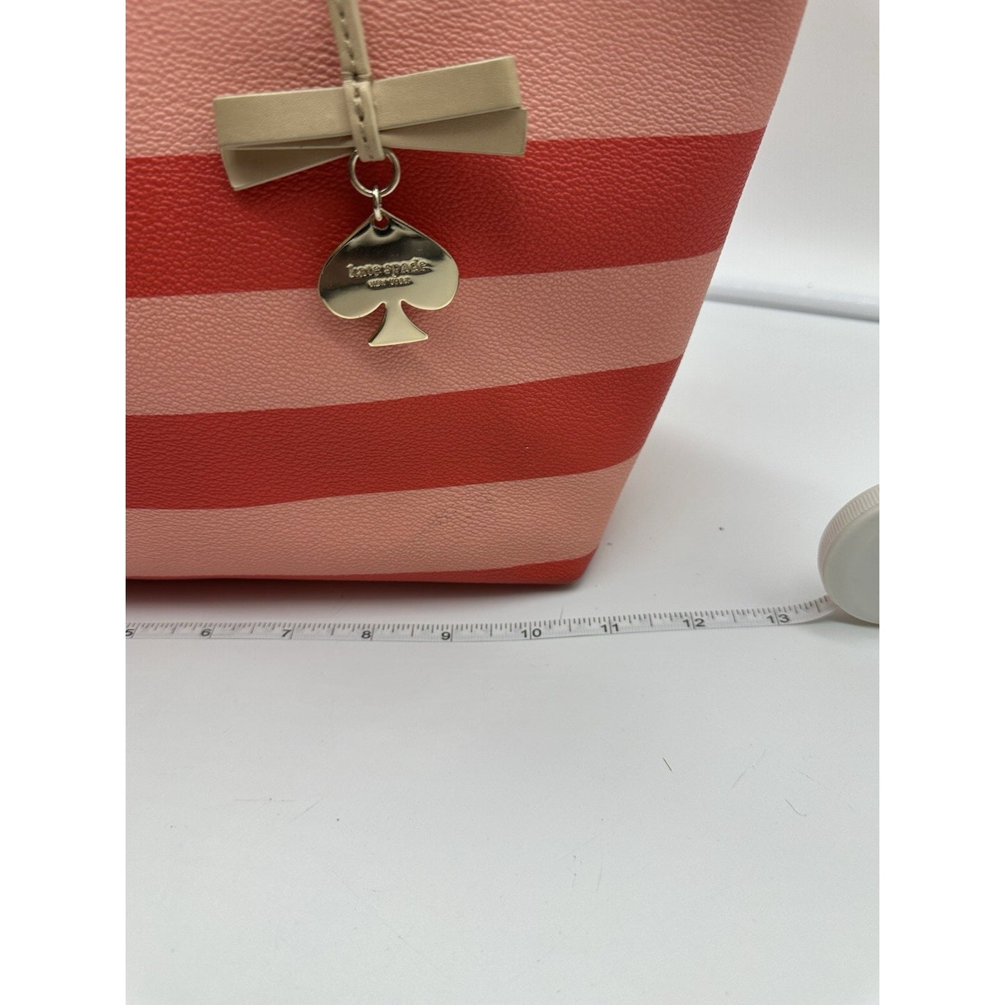 EUC Kate Spade NY Coral 2-Tone Striped "Hawthorne Lane Ryan Tote" Handbag Purse