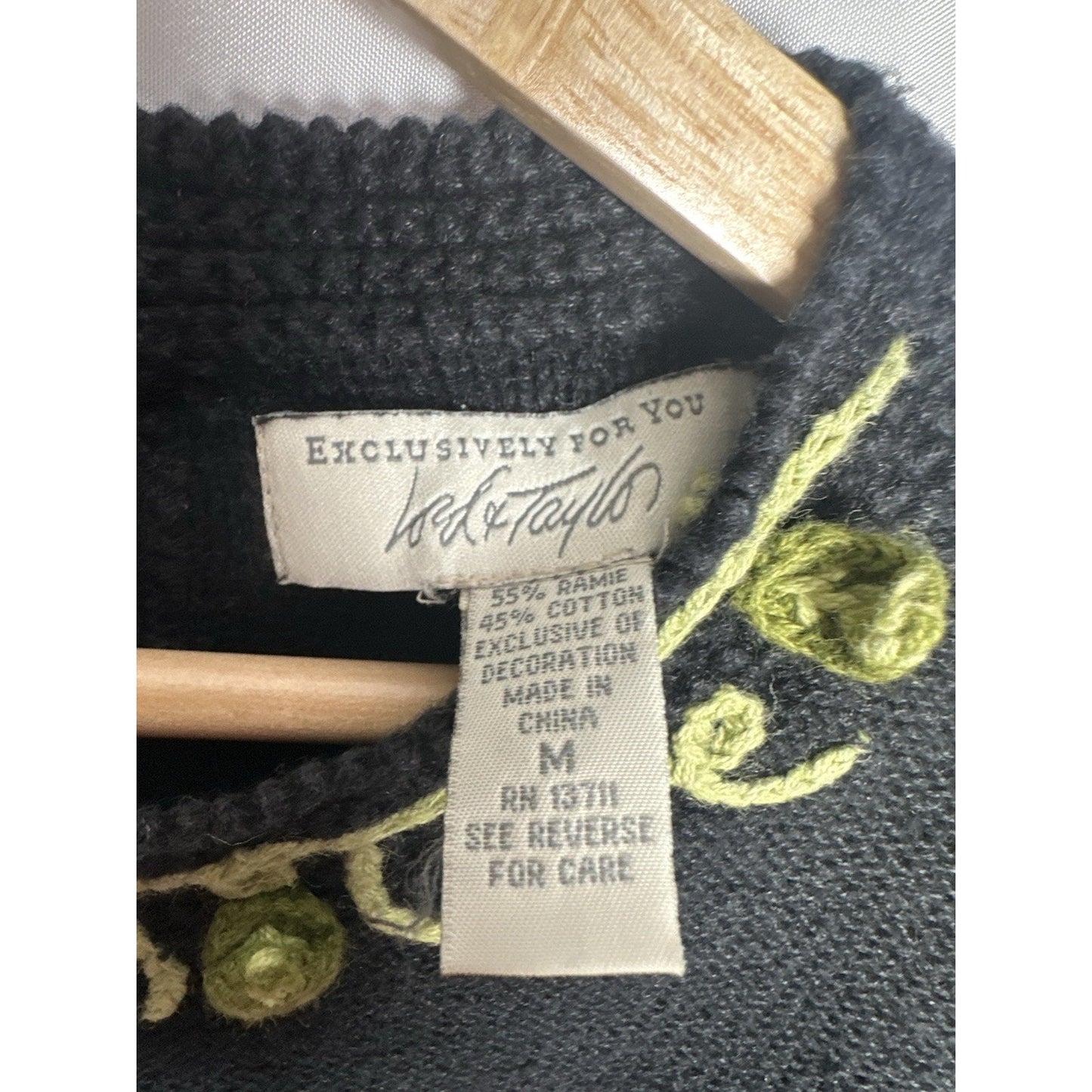 VTG Rare Lord & Taylor Sweater Women Sz M Halloween Pumpkins Embroidered Bobbles