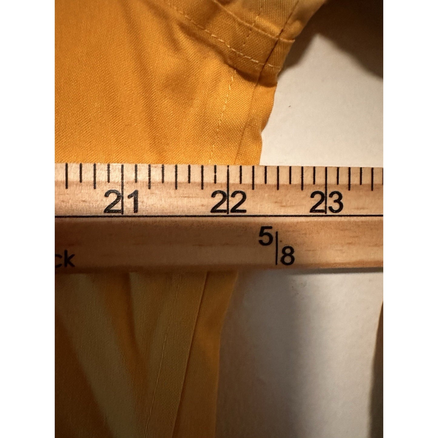 Foxcroft Non-Iron Stretch Shaped Fit Top Womens Sz 12 Mustard Yellow Officecore