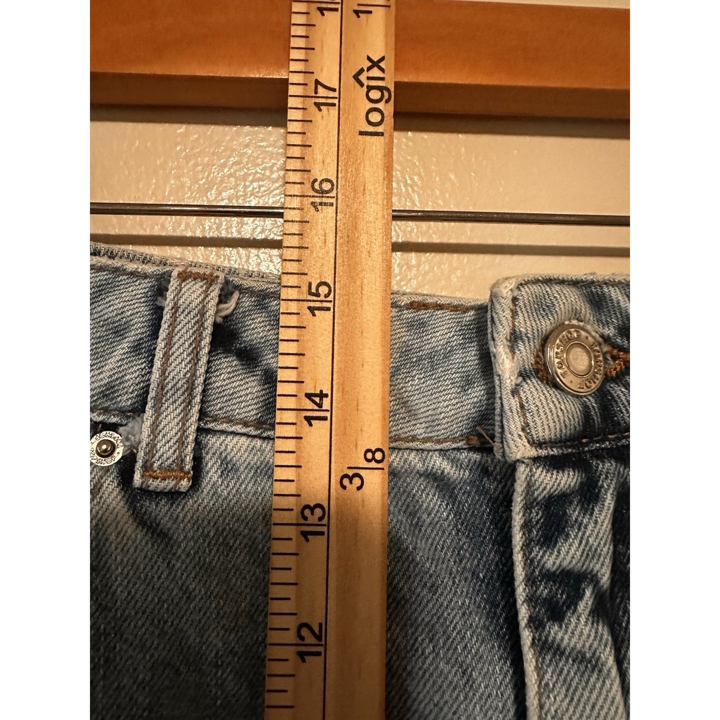 TopShop Mom Denim Shorts Womens Sz 6 Cut off Distressed Raw Hem High Rise Boho