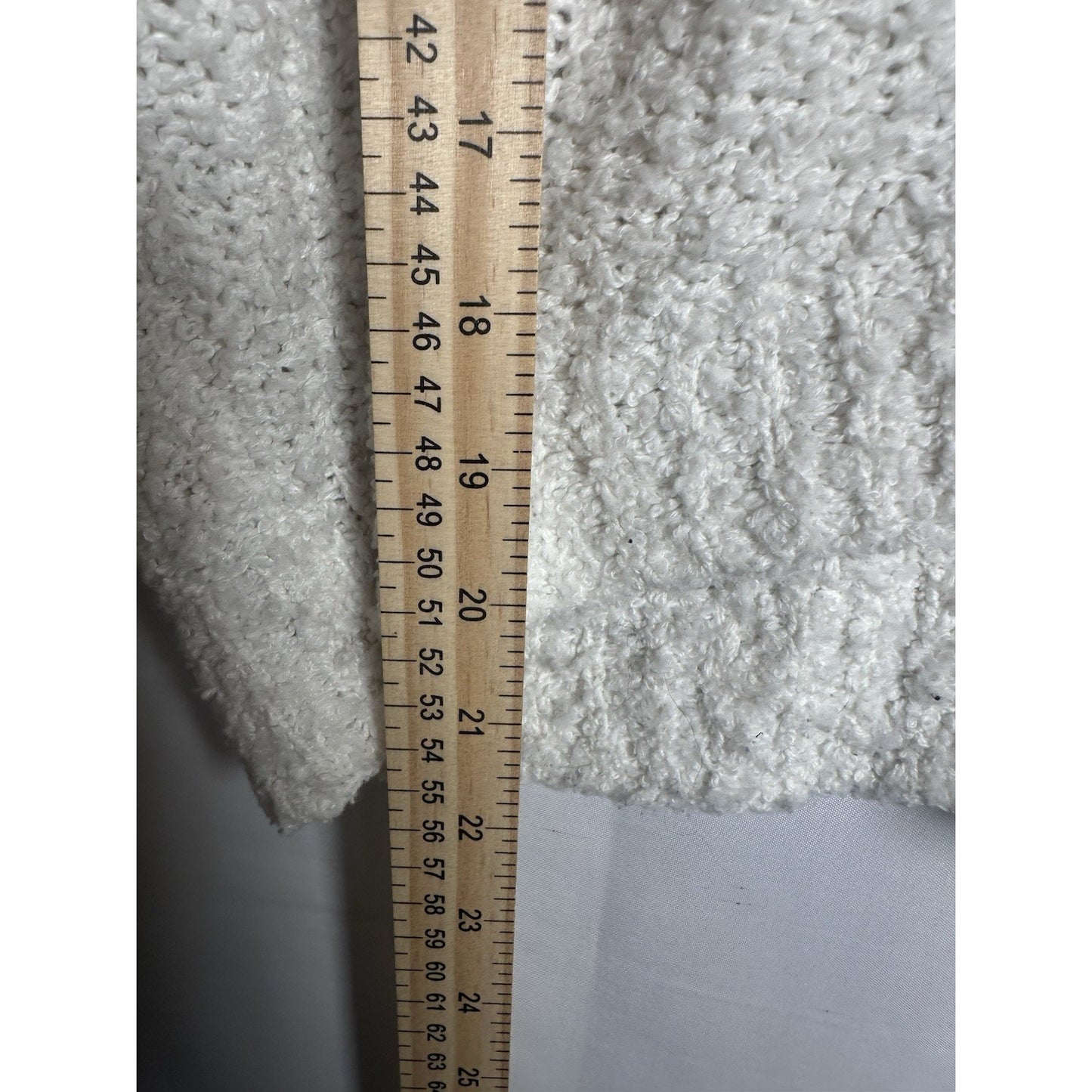 Free People Theo V-Neck Cream Sweater Womens Sz XS Chunky Oversized Cozy Comfort