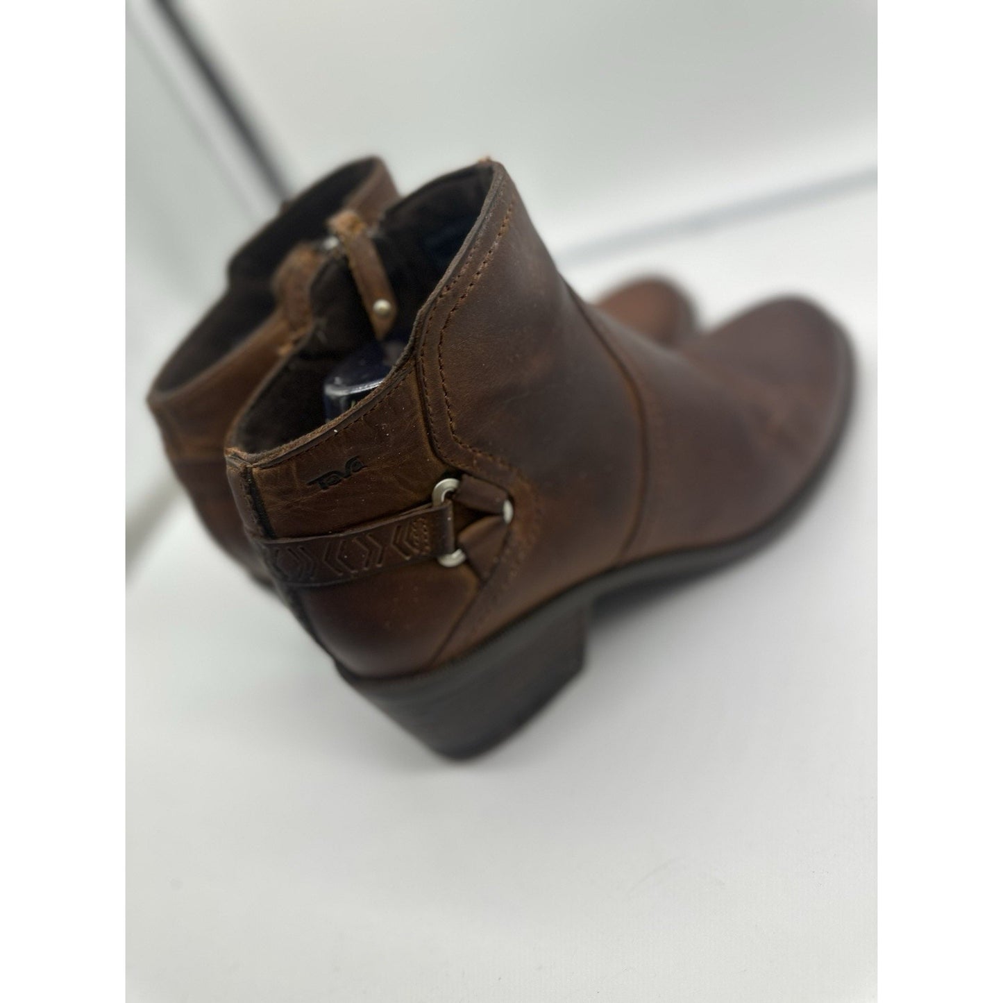 Teva Womens Leather Ankle Side Zip Boots Cognac Size 9.5 Western Southwestern