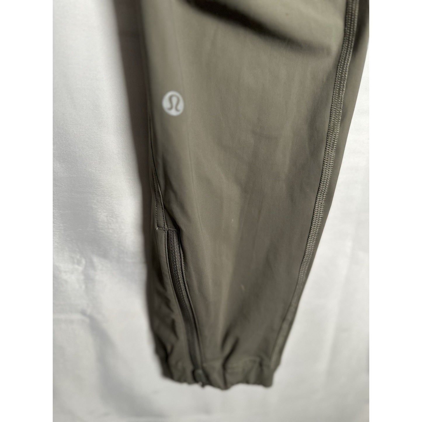 Lululemon Adapted State High Rise Jogger Women Sz 0 Full Length Athliesure Yoga