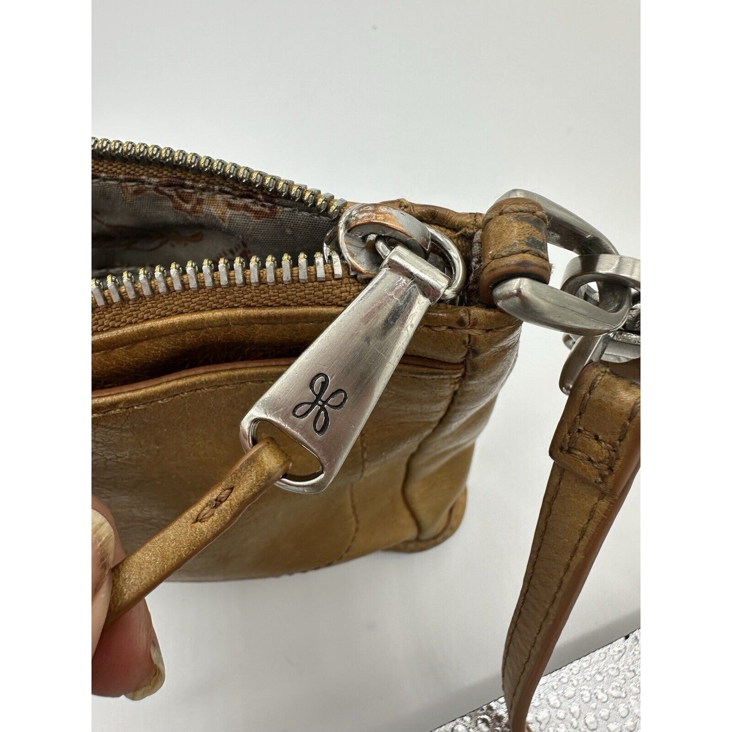 HOBO I nternational Crossbody Bag Brown Leather Purse Small Excellent