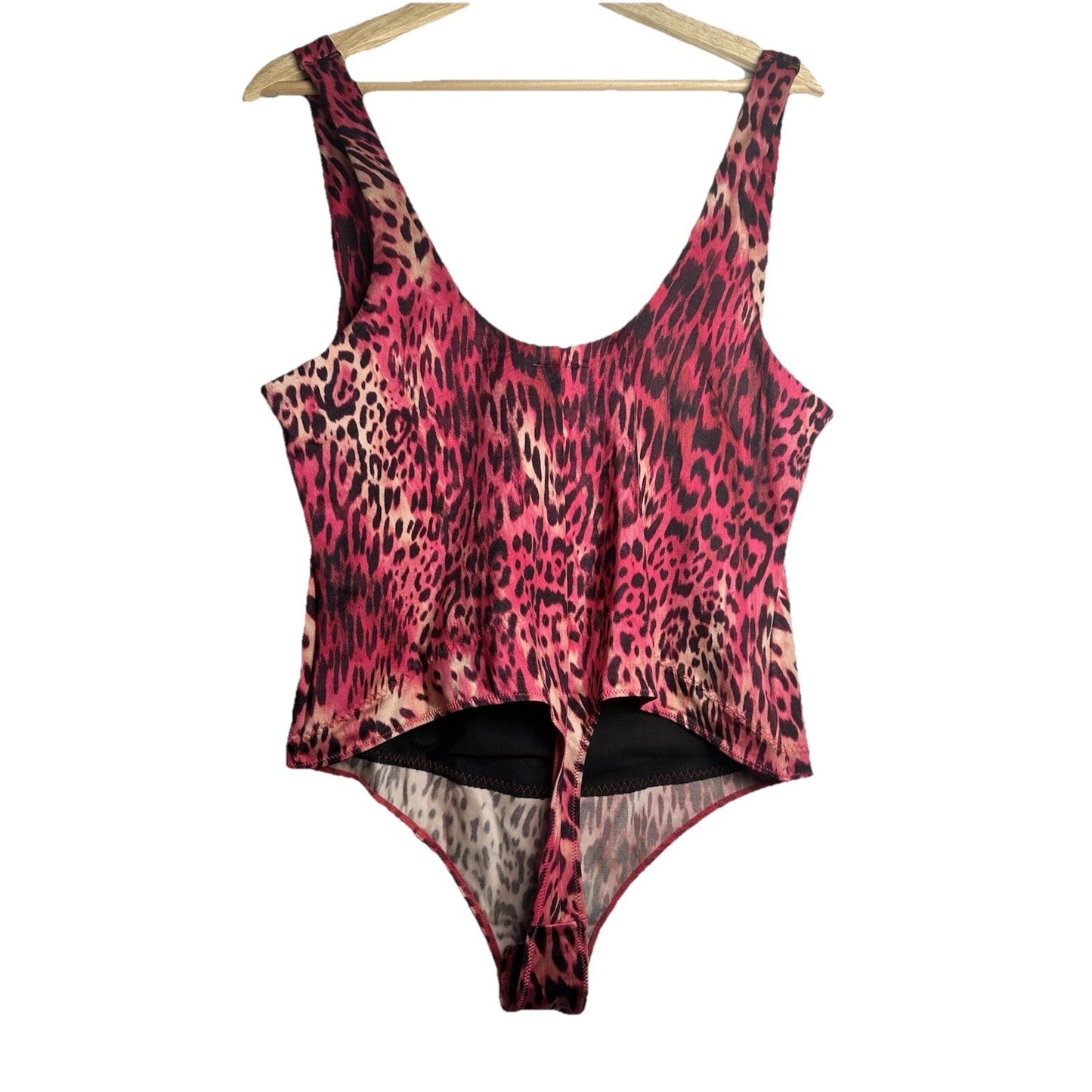 Yitty Kitty Headliner Shaping Open Bust Thong Bodysuit Cheetah Womens Sz 1x
