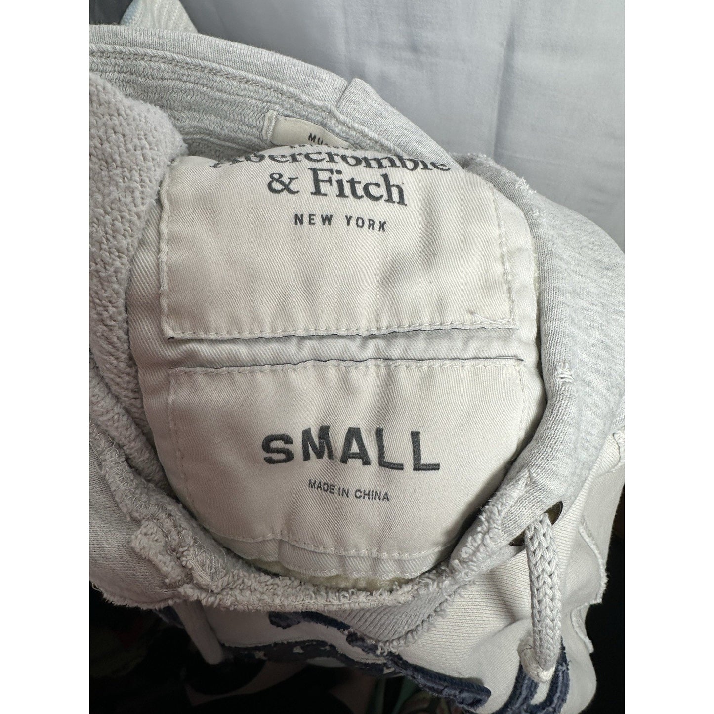 Abercrombie & Fitch Distressed Hoodie Mens Sz S Spellout Y2K Embroidered Logo