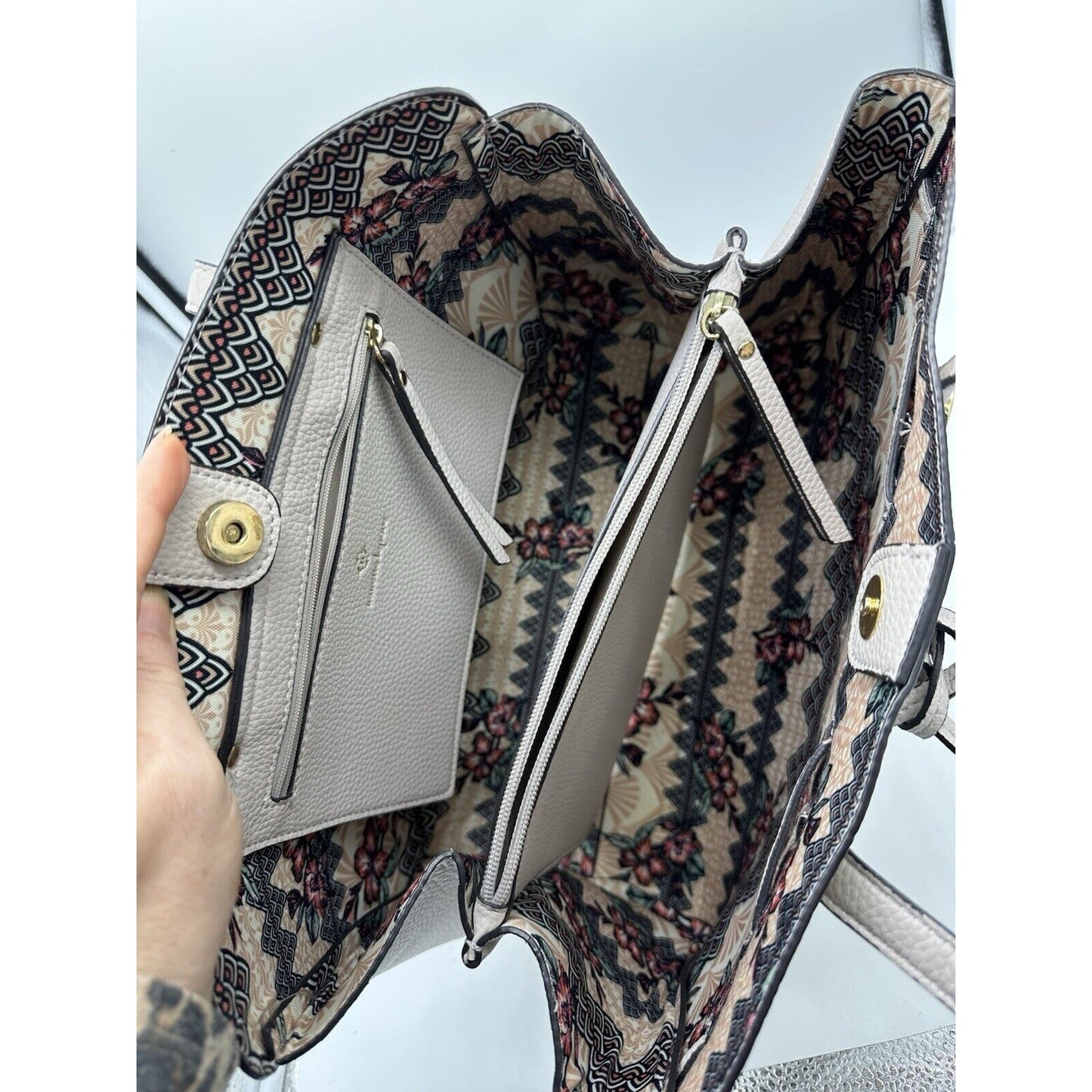 NANETTE LAPORE Light Gray Bowed Shoulder Bag Double Handeled Purse