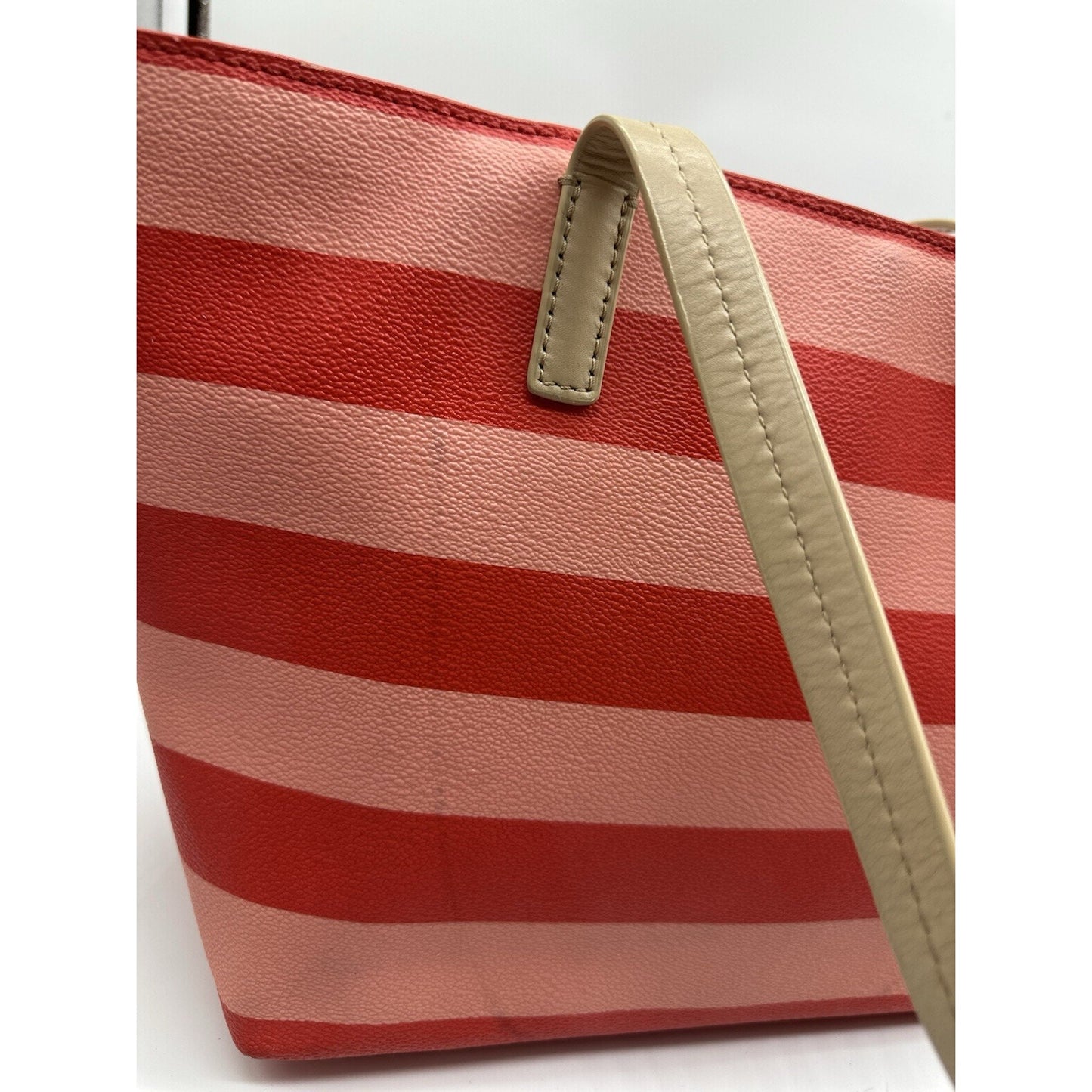 EUC Kate Spade NY Coral 2-Tone Striped "Hawthorne Lane Ryan Tote" Handbag Purse