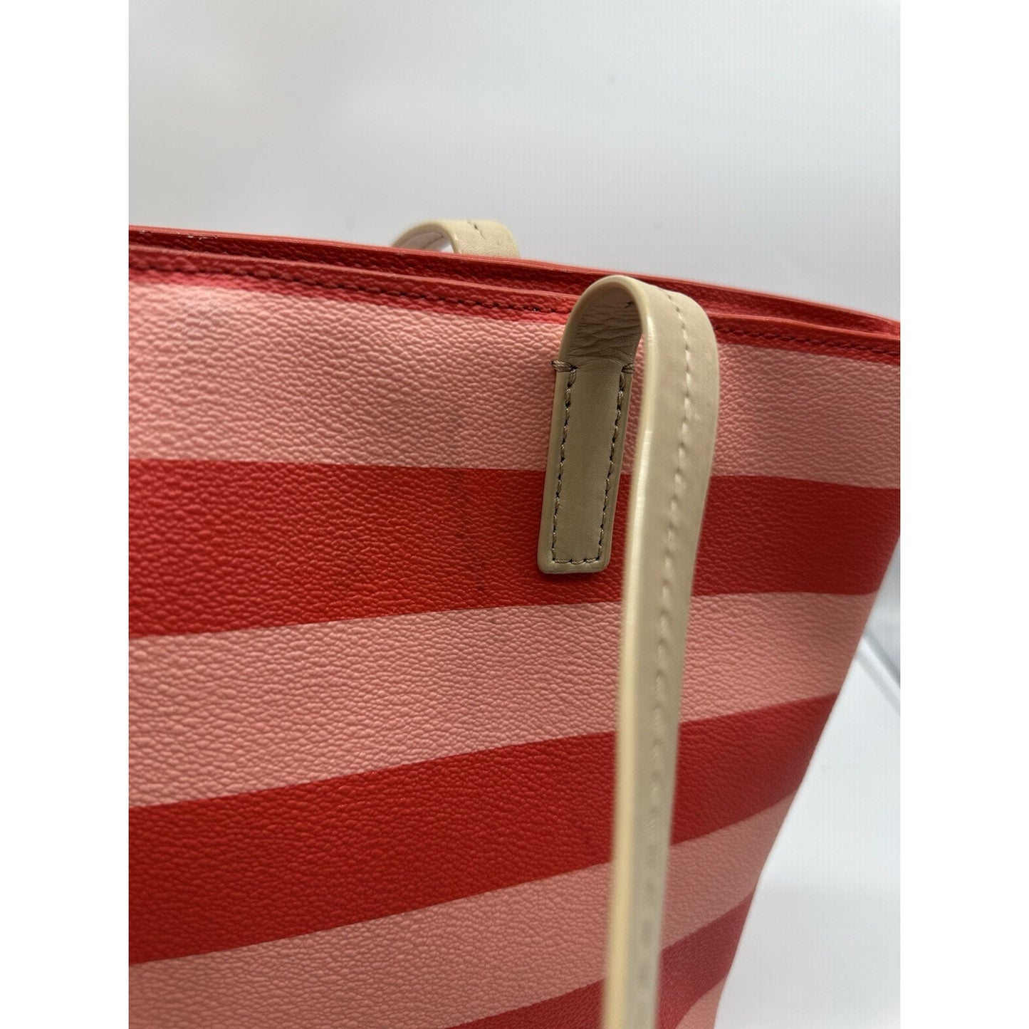EUC Kate Spade NY Coral 2-Tone Striped "Hawthorne Lane Ryan Tote" Handbag Purse