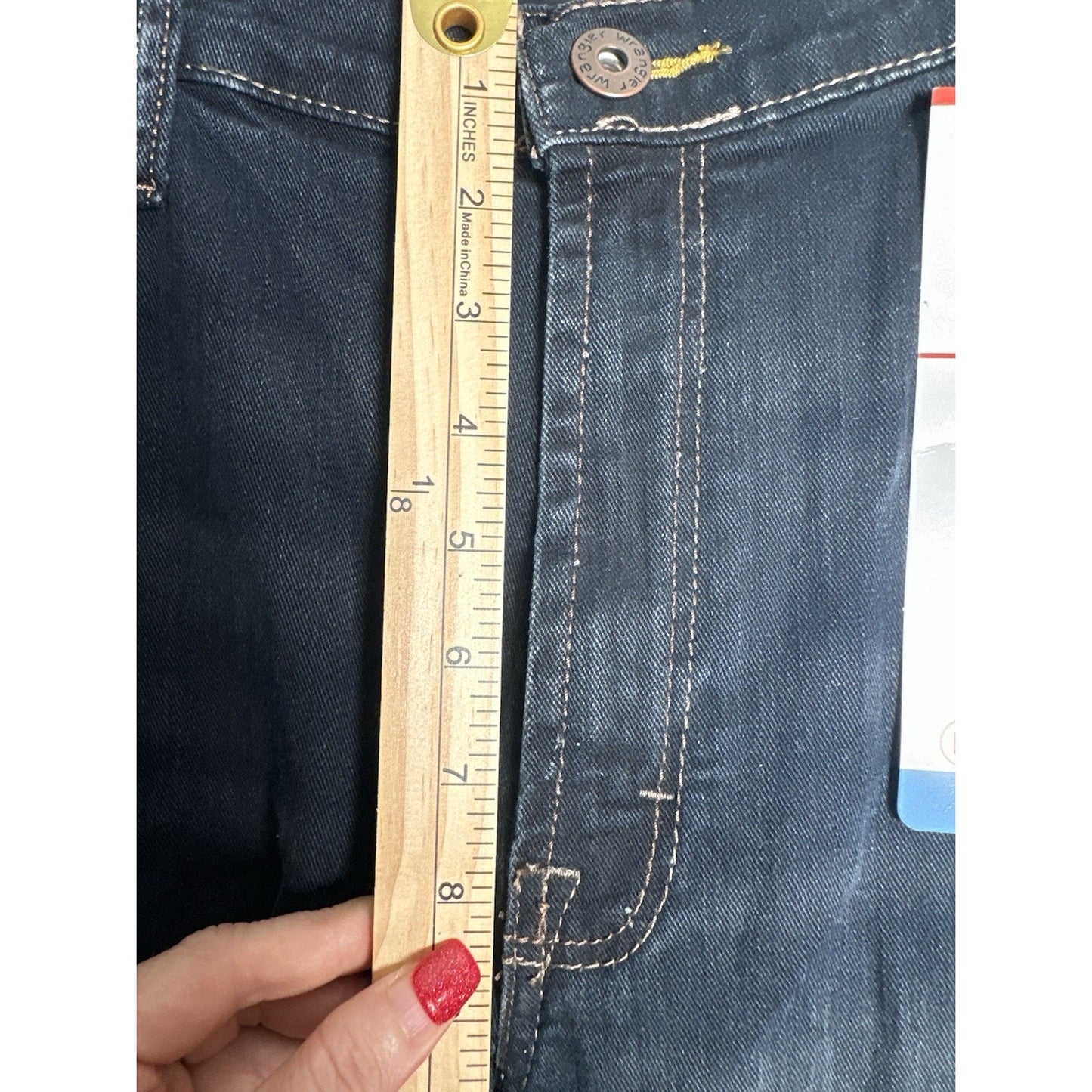 Wrangler Striaght Fit Mens Sz 38 x 30 Stretch Dark Wash Capsule Everyday