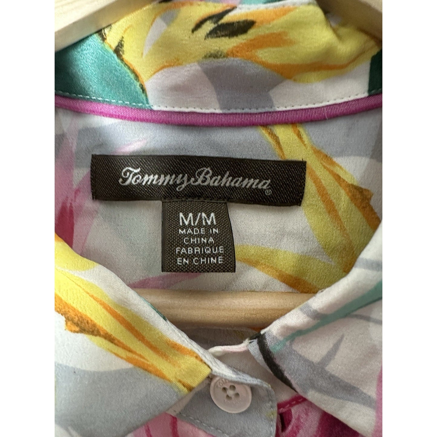 Tommy Bahama Bird De Paradise 100% Silk Top Womens Sz M Tropical Quiet Luxury