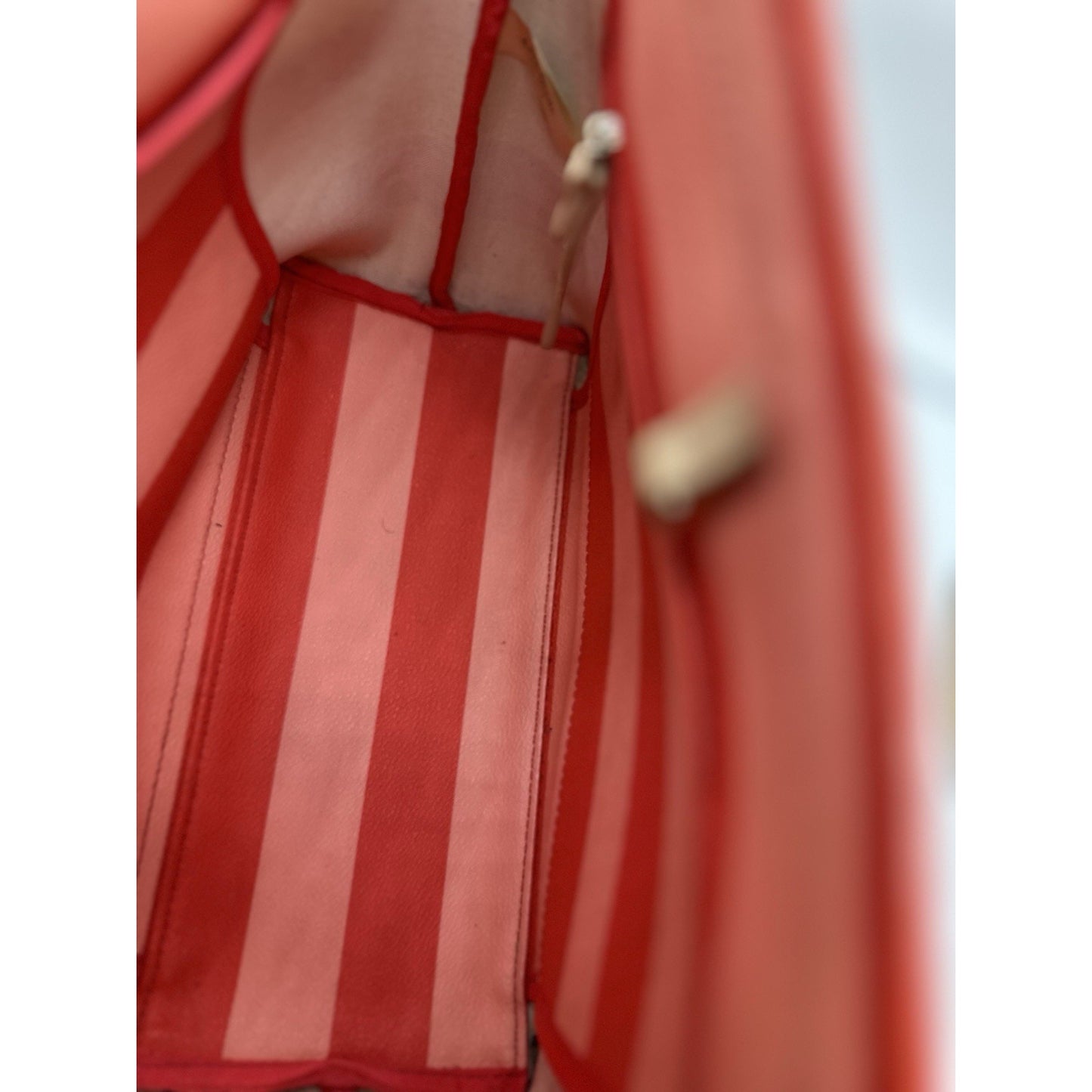 EUC Kate Spade NY Coral 2-Tone Striped "Hawthorne Lane Ryan Tote" Handbag Purse